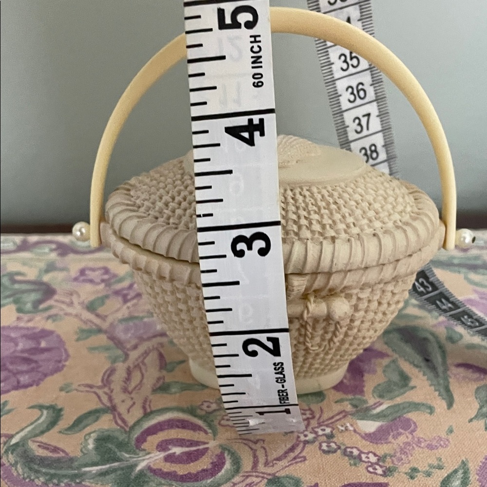 Chic Ivory Woven Basket with Handle - Picture 9 of 9